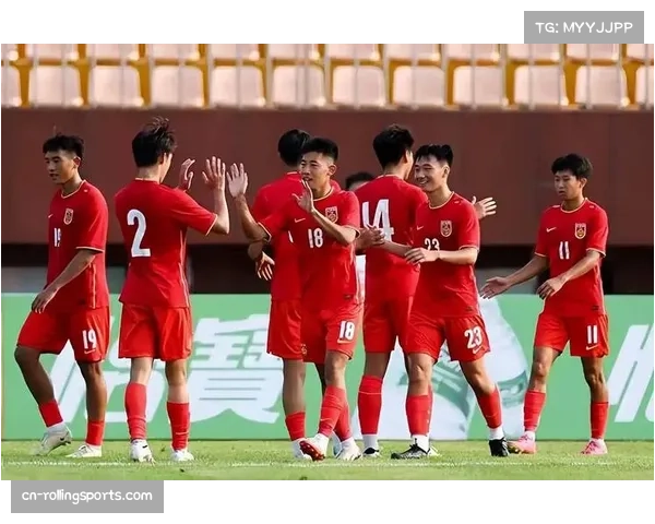 越南U17门将预选赛神扑 确保球队战平强敌